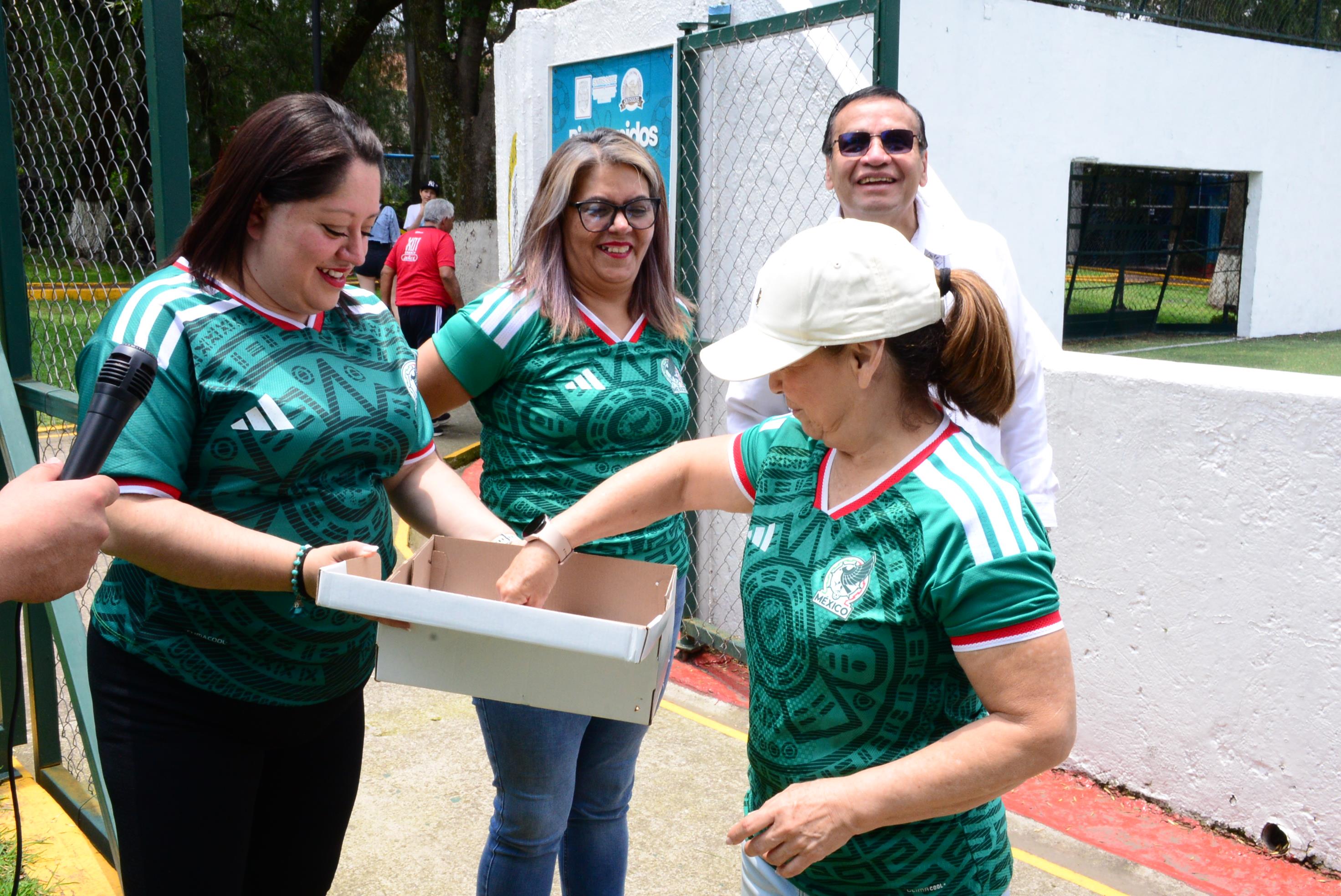 Convivencia Deportiva Por el “Día del Padre”, Sección II Dirección Médica 